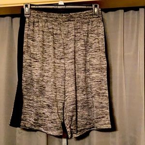 Xersion boys shorts size 18/20 husky